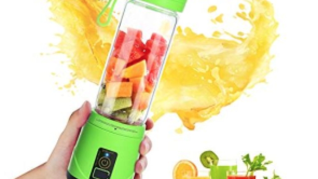 Blend On-The-Go: The Ultimate Rechargeable Portable Blender